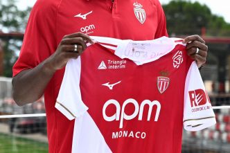Football : la RDC signe des contrats avec l'AS Monaco et le Milan AC pour redorer son image