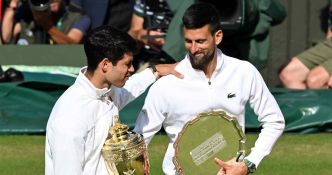 Carlos Alcaraz, sur sa relation avec Djokovic : « Je ne parle pas de tennis avec Novak. J'essaie d'apprendre des choses sur son jeu, mais toujours d'un point de vue extérieur »