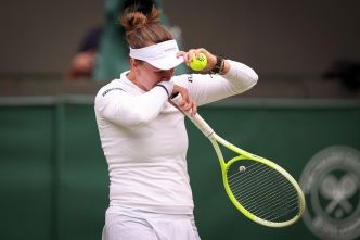 Krejcikova, tenante du titre à Wimbledon, éliminée par Navarro au troisième tour