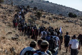 Les Franco-Israéliens installés dans des colonies juives visés par une plainte en France (AFP)