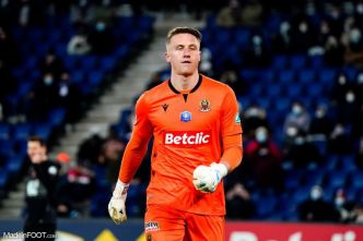 Anciens PSG - Marcin Bulka quitte l'OGC Nice et s'envole pour l'Arabie saoudite ! (officiel)