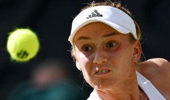 « Je m'attendais à jouer sur le court central ou le court nᵒ 1 », Rybakina déplore la programmation des matchs
