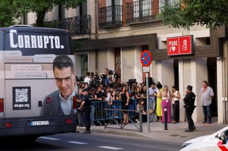 Espagne: le PSOE interdit à ses membres le recours à la prostitution