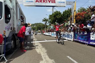 Tour cycliste de Martinique 2025 : le Guadeloupéen Axel Taillandier remporte la 1ère étape à Sainte-Anne