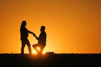 Amour 2.0 : il demande ChatGPT en mariage en direct à la télévision !