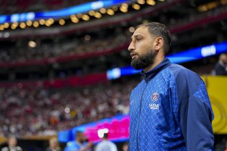 PSG : Neuer secoue brutalement Donnarumma