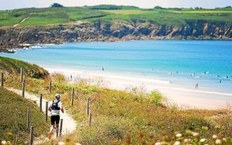« L'idée est de profiter du paysage », une poignée de trailers cumule Trail du Bout du Monde et Tour de l'île de Batz