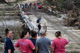 Inondations au Texas : le bilan s'alourdit à 50 morts, une trentaine d'enfants toujours portés disparus
