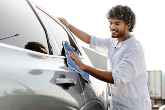 Sécheresse : Comment laver sa voiture sans eau ?