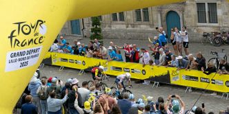 Tour de France : Patati et Patata sont sur un vélo...
