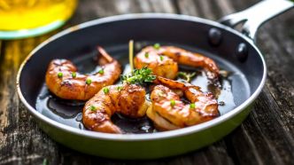 Les crevettes congelées sont à petits prix? Voici 3 recettes pour profiter des bons rabais sur les sacs de crevettes