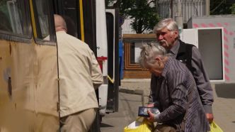 Guerre en Ukraine : les bus de civils sous la menace des attaques russes