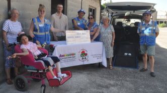 Un don de 1000 euros de La Compagnie des Bouchons à Cavaillon pour participer à l'achat d'un véhicule adapté