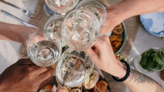 Les personnes qui n'ont pas cette bonne habitude à table sont aussi celles qui manquent le plus de classe