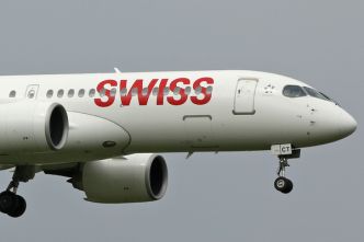 Airbus A220 Swiss (Image)