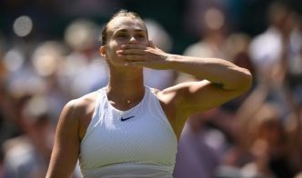 « J'ai toujours rêvé de gagner Wimbledon », réagit Sabalenka, qualifiée pour les quarts de finale