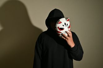 Pleine Lune du jeudi 10 juillet : ces signes qui vont faire tomber le masque