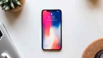 Il simulait un cancer avec un câble d'iPhone: le scandale qui éclabousse une légende du sport