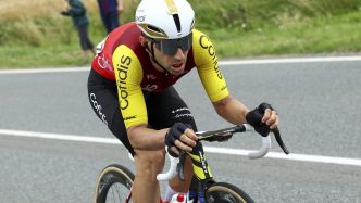 Tour de France : "virage serré à gauche", "rue étroite", "passage piégeux à Béthune"... L'équipe Cofidis en reco' sur la troisième étape de la Grande Boucle
