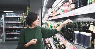 Santé. Alcool : près de 9 débits de boissons sur 10 en vendent aux mineurs