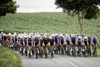 DIRECT. La 3ᵉ étape du Tour de France 2025 de Valenciennes à Dunkerque : Suivez la course en temps réel