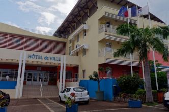 Le conseil municipal a voté : les habitants de Mamoudzou sont officiellement des "Mamoudzois" et "Mamoudzoises"