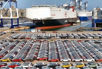 Accidents et pollution : ce que les véhicules d'occasion importés coûtent à l'Afrique