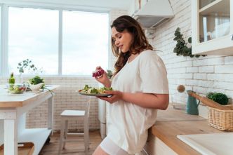 "Le cerveau reçoit 22 % de sang en plus" : ce simple changement d'alimentation protège de la démence