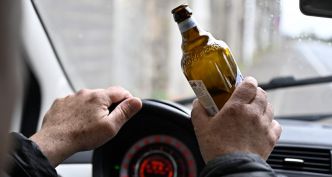 Ivre, un conducteur présente un faux nom pour échapper à la police