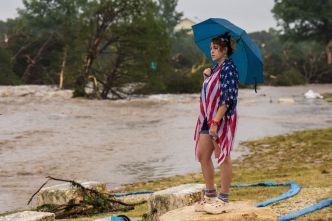 Après les inondations meurtrières au Texas, la politique climatosceptique de Donald Trump pointée du doigt