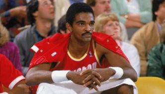 Avant Victor Wembanyama, il y a eu Ralph Sampson