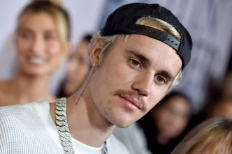 Justin Bieber : en sueur, le visage rougi et les yeux dans le vague... il partage ses selfies Detox