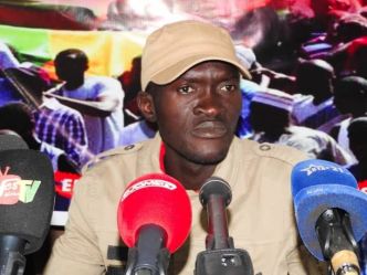Sékou Koundouno qualifie la future Constitution de "torchon qui mérite d’être jeté à la poubelle”