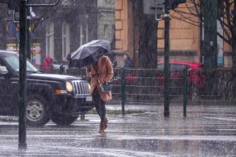 Pluie, chaleur, orages : voici ce qui se passe exactement dans votre cerveau quand la météo change