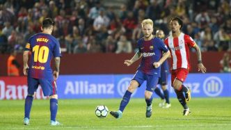 "C'est le moment de dire au revoir" : l'ancien milieu du Barça Ivan Rakitic annonce sa retraite