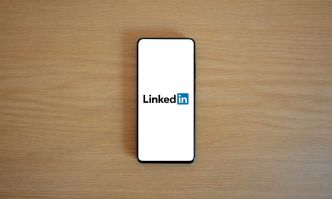 Il devient la risée de LinkedIn en écrivant l’intitulé de son poste en français