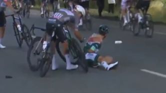Tour de France: les images de l'énorme chute de Philipsen, contraint à l'abandon