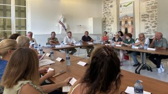 Les élus de Ceyreste valident la création d'un parc végétalisé et d'un terrain multisport