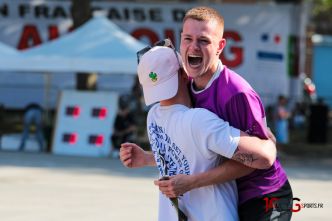 BALLON AU POING : Terramesnil Ruin remporte le concours de 1ère A de Ribemont-sur-Ancre et repart avec le Challenge Paul Joly