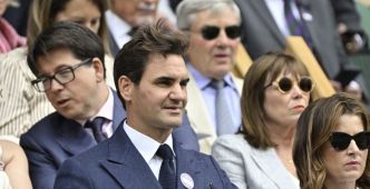 Le beau clin d'oeil de Djokovic à Federer présent dans la Royal box : « J'ai essayé de faire des services volées de temps en temps comme le Monsieur là-bas »