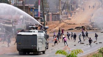 La police kényane disperse les manifestants avec des gaz lacrymogènes à Nairobi