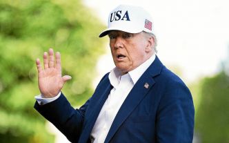 Trump promet une surtaxe de 25 % au Japon et à la Corée du Sud