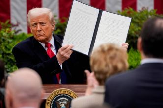 Donald Trump confirme ses premières salves de tarifs douaniers