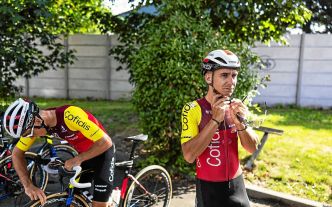 « Faire abandonner le maillot vert, ça ne fait pas plaisir... » : Bryan Coquard très touché après la chute et l'abandon de Jasper Philipsen