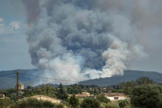 Près de Narbonne, un feu parcourt 1 000 hectares, entraînant la fermeture de l'autoroute A9