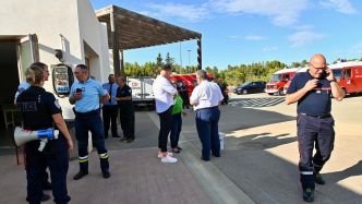 "On parlerait d'un jet de mégot en bord de route, mais rien n'est confirmé à cette heure-ci", confie le colonel Christophe Magny depuis le centre opérationnel
