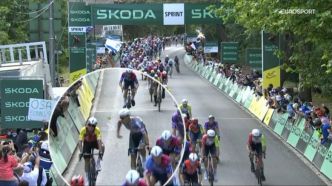 TDF. Tour de France - Jonas Rickaert remonté contre Coquard : "Il prend trop de risques"