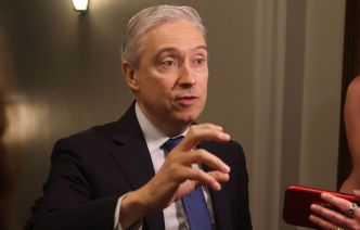 Les ministres fédéraux devront faire des économies cet été