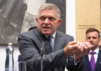 Attaque contre Robert Fico: le tireur jugé pour terrorisme en Slovaquie