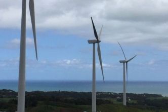 Le parc éolien rénové de La Perrière enfin inauguré à Sainte-Suzanne